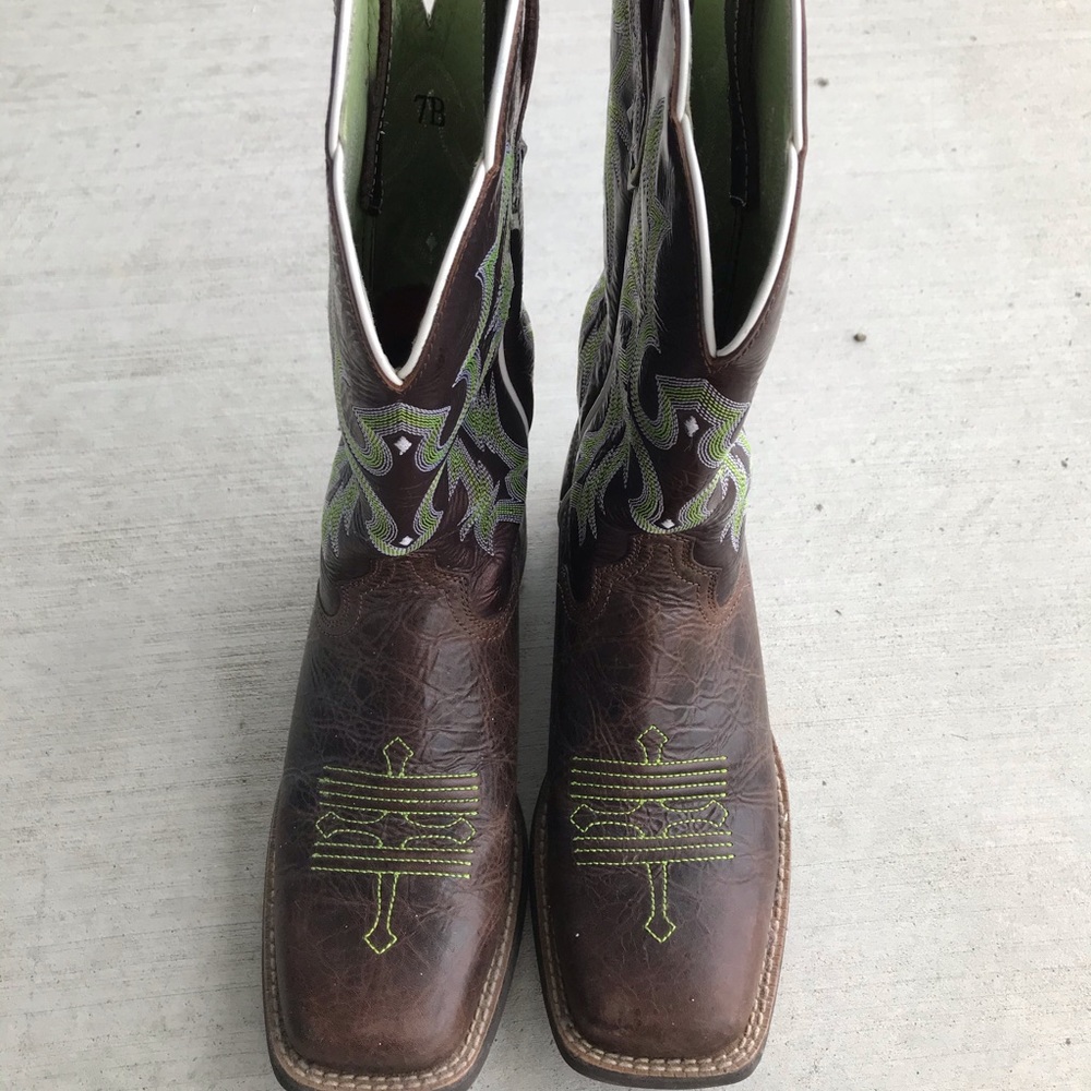 Ariat Square-Toe  Cowgirl Boots